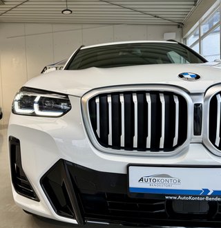 BMW X3 xDrive 20 i M Sport Autom., Laser Pano Navi Kamera ACC - bilder 24
