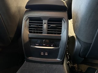 BMW 330 i xDrive M Sport Autom., LED ACC Navi Kamera - bilder 6