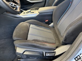 BMW 330 i xDrive M Sport Autom., LED ACC Navi Kamera - bilder 11