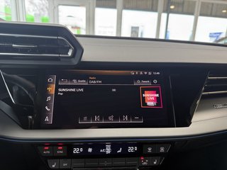 Audi A3 Sportback S-Line Sport Autom., LED Matrix Pano Sonos - bilder 19