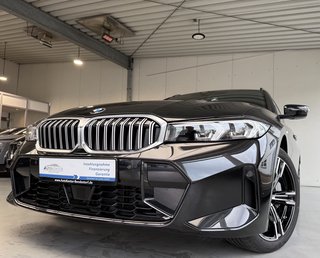BMW 330 i xDrive M Sport Autom.. LED Navi Kamera ACC Allrad - foto 3