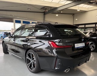 BMW 330 i xDrive M Sport Autom.. LED Navi Kamera ACC Allrad - foto 4