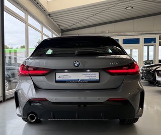 BMW 118 i M Sport Autom., LED Navi PDC Tempomat - bilder 19