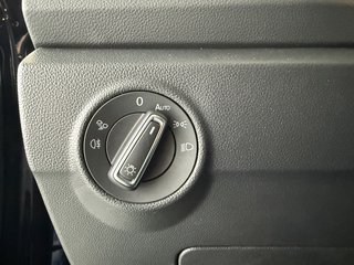 Volkswagen T-Roc R-Line Black Style Sport Autom., IQ Light Pano IQ Drive Kamera - photo 10