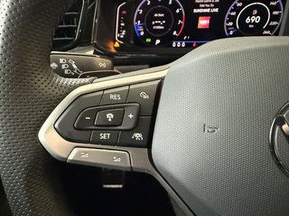 Volkswagen T-Roc R-Line Black Style Sport Autom., IQ Light Pano IQ Drive Kamera - photo 14