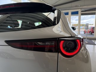 Mazda CX-30 Centre-Line 2WD Autom., LED HuD Navi Kamera - bilder 23