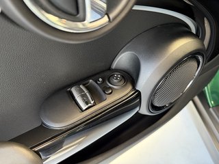 MINI Cooper S Sport Autom Resolute Sport, LED ACC Navi Kamera - photo 6