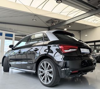Audi A1 Sportback S-Line Xenon PDC Multilenkr. Navi Bluetooth - bilder 5