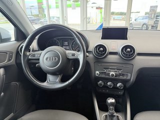 Audi A1 Sportback S-Line Xenon PDC Multilenkr. Navi Bluetooth - bilder 3