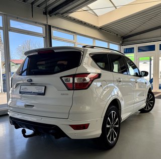 Ford Kuga ST-Line Pano AHKK Allrad Automatik Allwetterreifen - photo 5