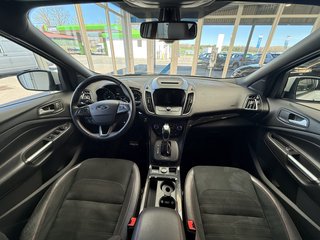 Ford Kuga ST-Line Pano AHKK Allrad Automatik Allwetterreifen - photo 6