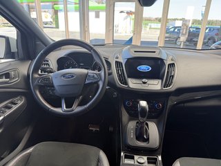 Ford Kuga ST-Line Pano AHKK Allrad Automatik Allwetterreifen - photo 4