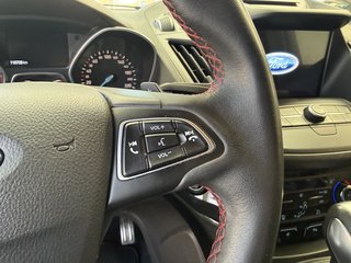 Ford Kuga ST-Line Pano AHKK Allrad Automatik Allwetterreifen - photo 11