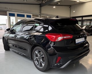 Ford Focus ST-Line Automatik Navi LED Winterpaket Allwetterreifen - bilder 4