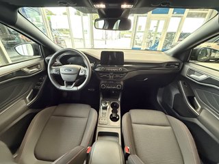 Ford Focus ST-Line Automatik Navi LED Winterpaket Allwetterreifen - bilder 5