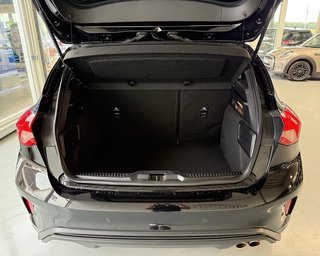 Ford Focus ST-Line Automatik Navi LED Winterpaket Allwetterreifen - bilder 6