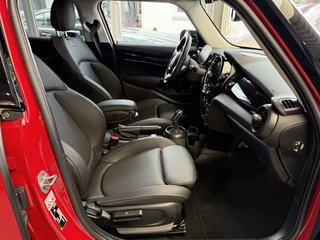 MINI Cooper Sport Autom., LED Navi Kamera Tempomat - bilder 1