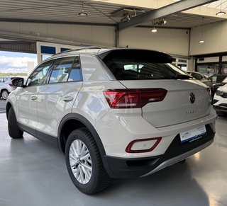 Volkswagen T-Roc Life Autom., LED Navi PDC AHK - bilder 4