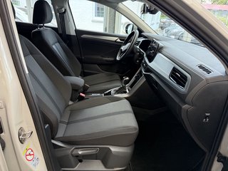 Volkswagen T-Roc Life Autom., LED Navi PDC AHK - bilder 1