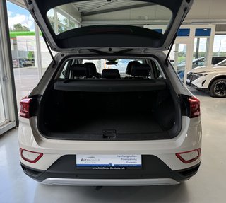 Volkswagen T-Roc Life Autom., LED Navi PDC AHK - bilder 6
