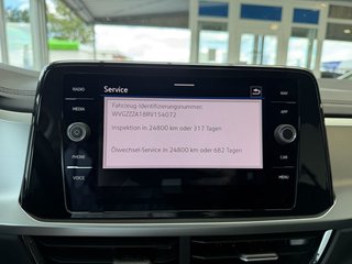 Volkswagen T-Roc Life Autom., LED Navi PDC AHK - bilder 17