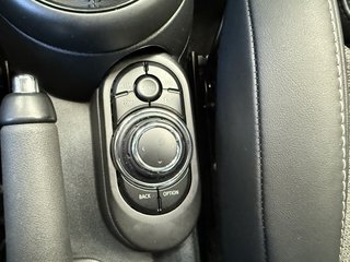 MINI Cooper Sport Autom. LED Kamera Winterp. CarPlay - bilder 8