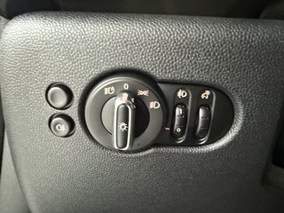 MINI Cooper Sport Autom., LED Navi Kamera Tempomat - foto 11