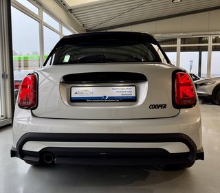 MINI Cooper Sport Autom., LED Navi Kamera Tempomat - foto 26