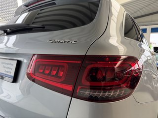 Mercedes-Benz GLC 300 4Matic Autom., LED Navi Virtual Kamera - bilder 9