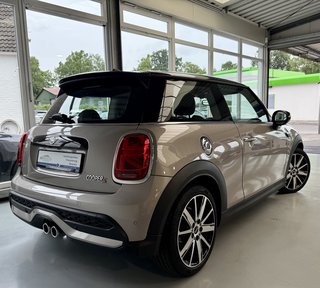 MINI Cooper S Sport Autom., LED Kamera CarPlay Tempomat - photo 5