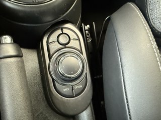 MINI Cooper S Sport Autom., LED Kamera CarPlay Tempomat - photo 4