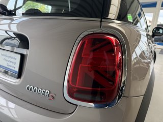 MINI Cooper S Sport Autom., LED Kamera CarPlay Tempomat - bilder 8
