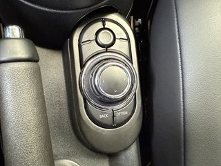MINI Cooper S Sport Autom., LED Kamera CarPlay Tempomat - bilder 8