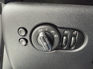 MINI Cooper S Sport Autom., LED Kamera CarPlay Tempomat - bilder 7