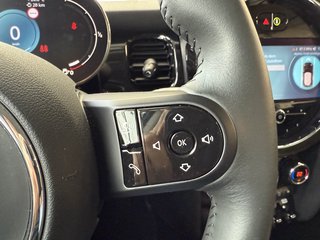 MINI Cooper S Sport Autom., LED Kamera CarPlay Tempomat - bilder 11