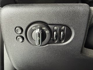 MINI Cooper Sport Autom., LED Kamera CarPlay Allwetter - bilder 8