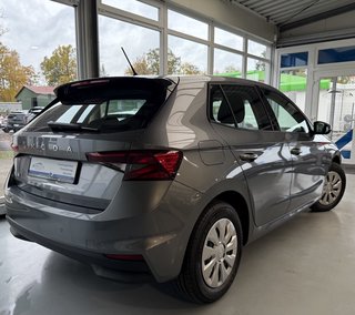 Skoda Fabia Autom., LED Virtual Sitzhzg. CarPlay - bilder 5