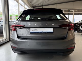 Skoda Fabia Autom., LED Virtual Sitzhzg. CarPlay - bilder 6