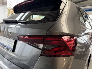 Skoda Fabia Autom., LED Virtual Sitzhzg. CarPlay - bilder 8