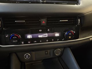 Nissan Qashqai Tekna + Autom., LED Pano Navi Leder Kamera - photo 19