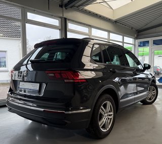 Volkswagen Tiguan Life Autom., LED AHK ACC Navi HuD - bilder 5