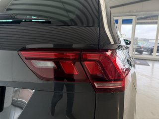 Volkswagen Tiguan Life Autom., LED AHK ACC Navi HuD - bilder 8