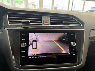 Volkswagen Tiguan Life Autom., LED AHK ACC Navi HuD - bilder 19