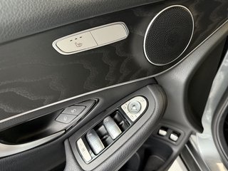 Mercedes-Benz GLC 250 4Matic Autom., AHK LED Navi Kamera - bilder 10