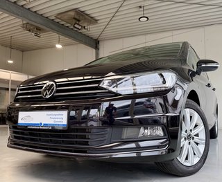 Volkswagen Touran Highline Autom. LED Navi 7-Sitzer AHK - photo 3