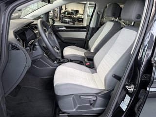 Volkswagen Touran Highline Autom. LED Navi 7-Sitzer AHK - photo 9