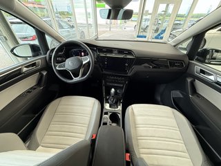 Volkswagen Touran Highline Autom. LED Navi 7-Sitzer AHK - photo 5