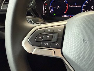 Volkswagen Touran Highline Autom. LED Navi 7-Sitzer AHK - photo 13