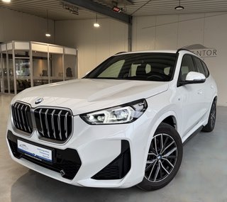 BMW X1 18 i sDrive M Sport Autom., LED Navi Kamera Tempomat - foto 26