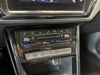 Volkswagen Touran Highline BMT/Start-Stopp  LED Virtual AHK Pano CarPlay - photo 25